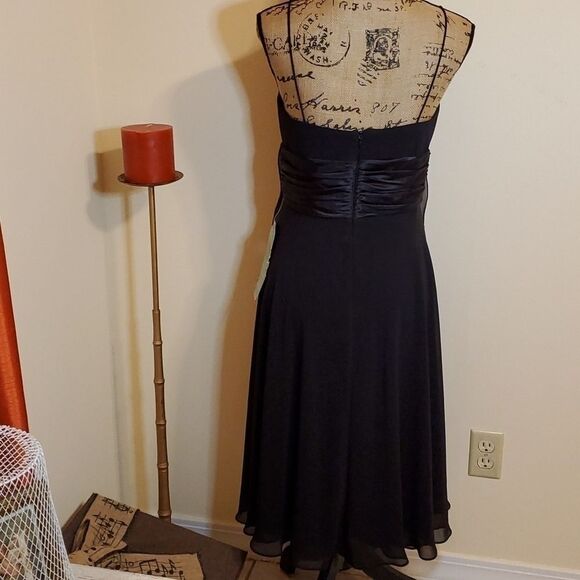 S.L. Fashions Black Halter Cocktail Dress | Chiffon Ties | Size 6 | 41" - Picture 8 of 13